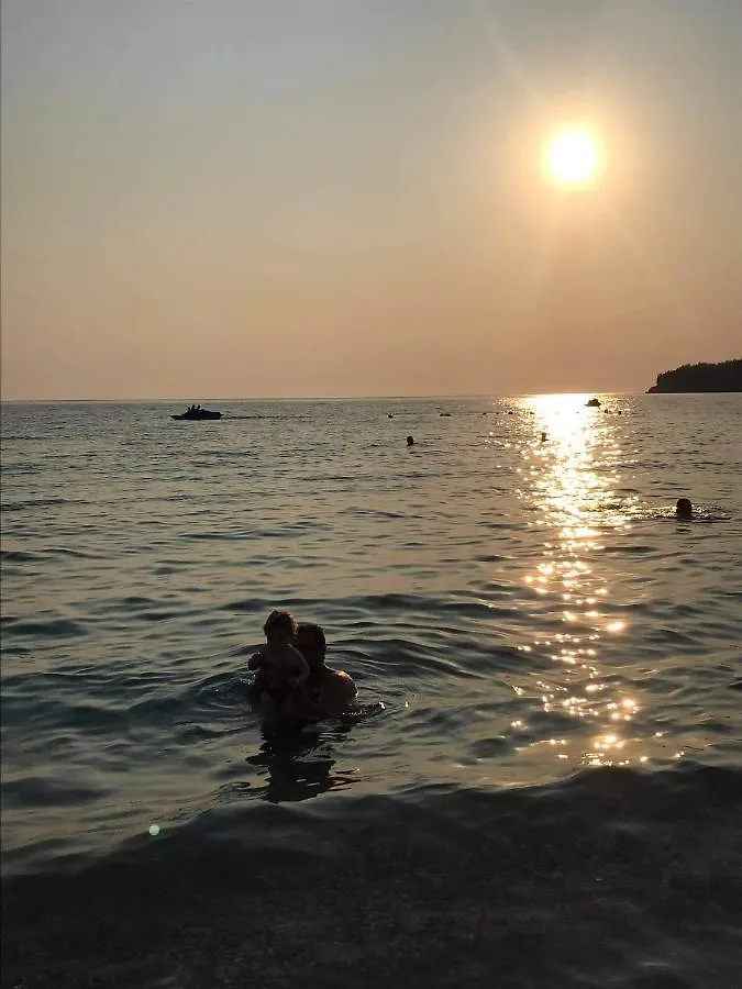 Stef & Stam Nerantzis Hotel Himare