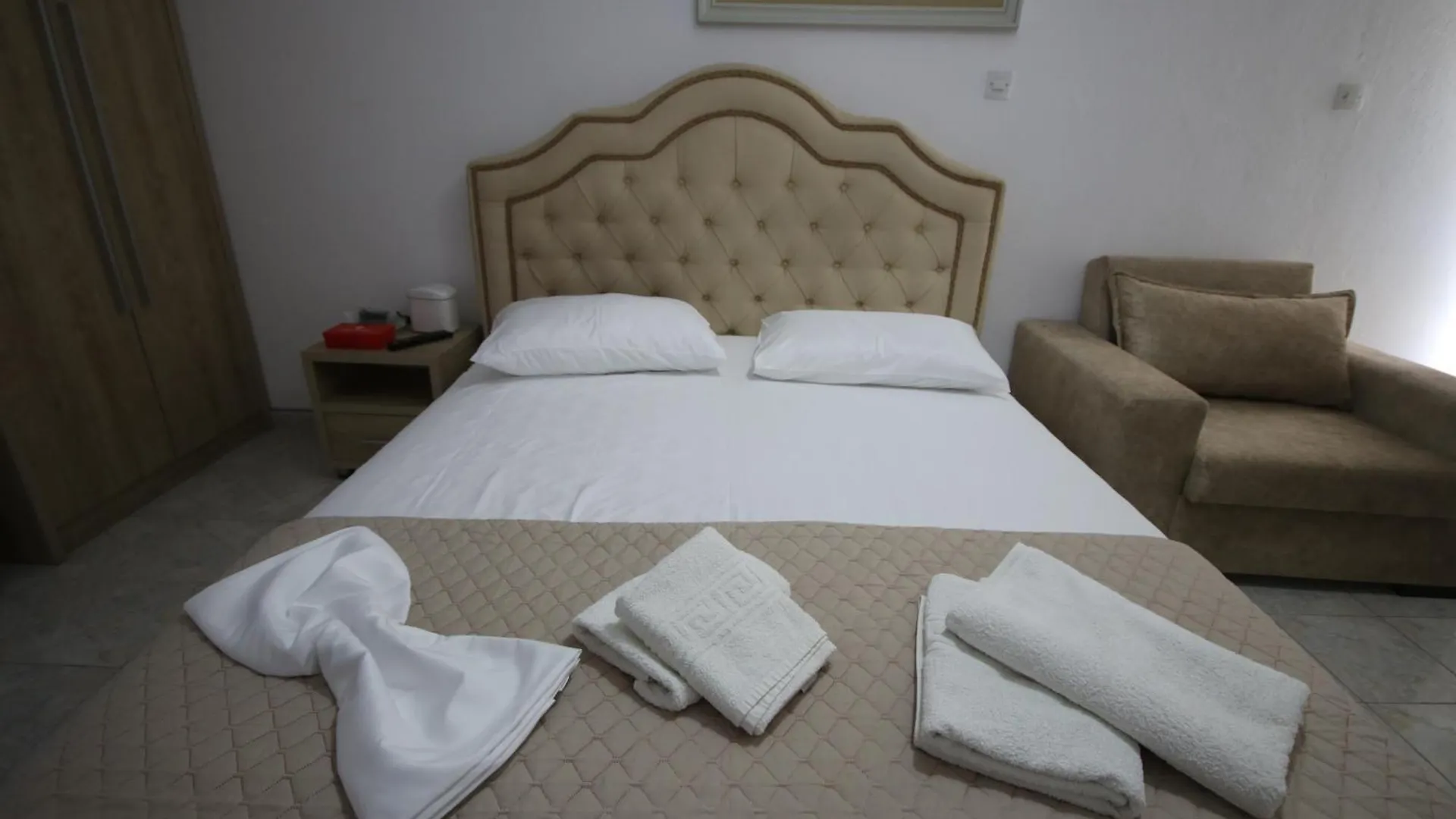 Hotel Stef & Stam Nerantzis Himarë 0*,