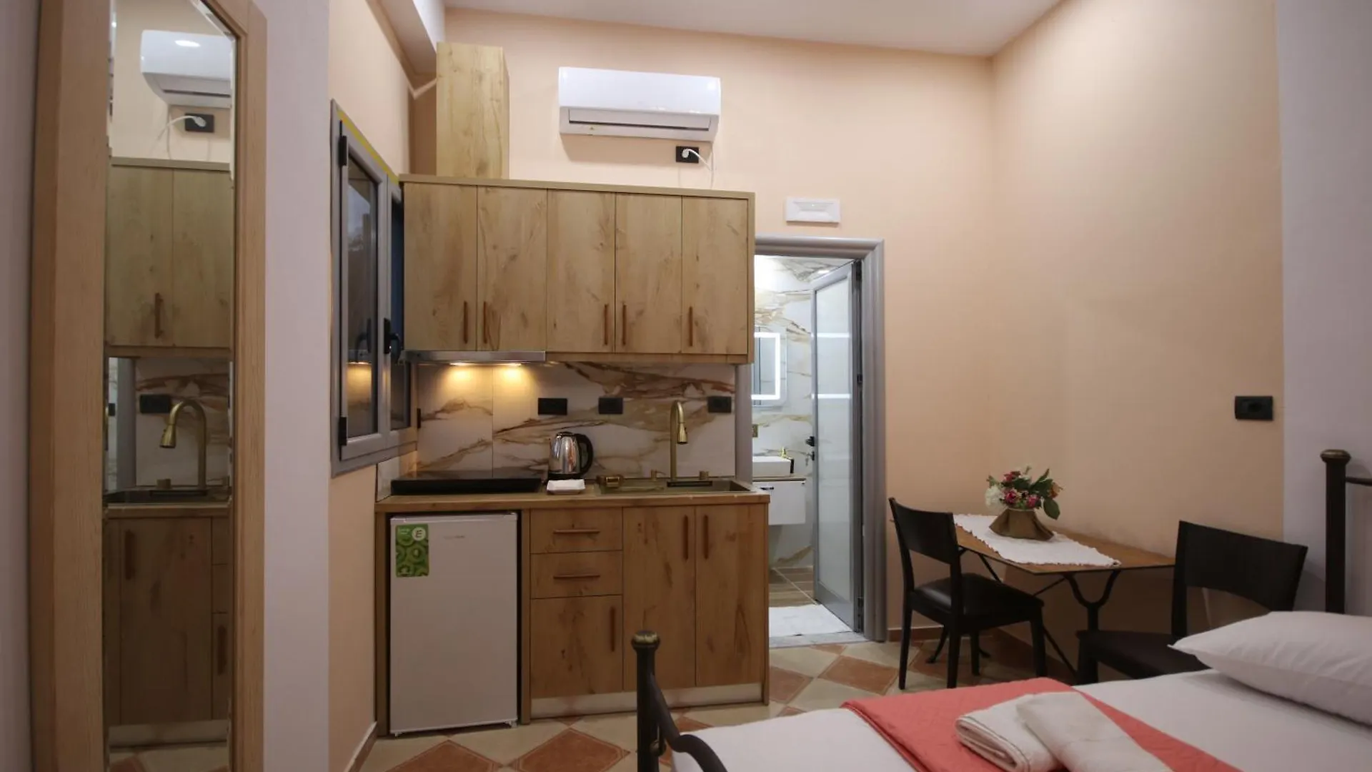 Hotel Stef & Stam Nerantzis Himarë